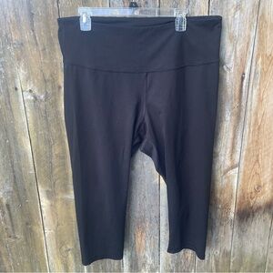 Old Navy Active Capri Leggings Sz. XXL